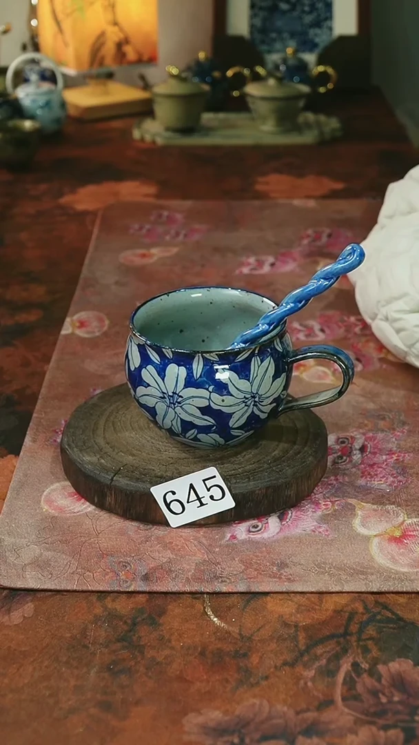 茶碗...........微瑕645