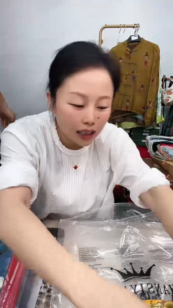 桑蚕丝76编号高档丽景段围巾