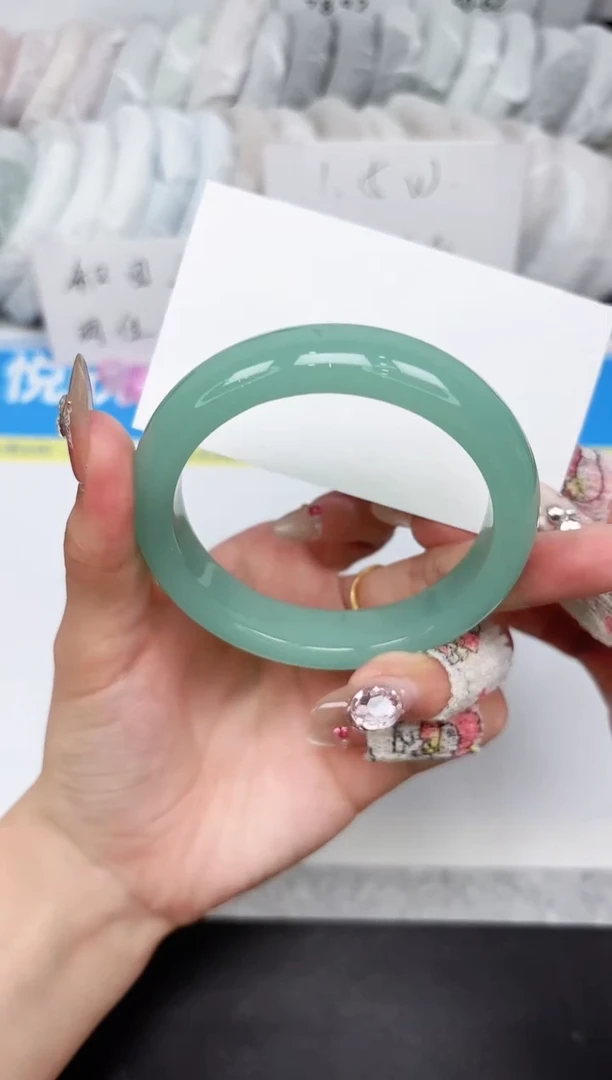 石英质玉手镯未镶嵌64-57.0