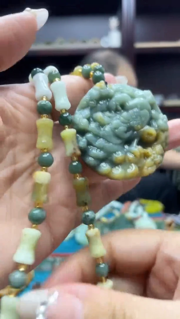 未镶嵌岫玉吊坠多样性发*货拍一发一