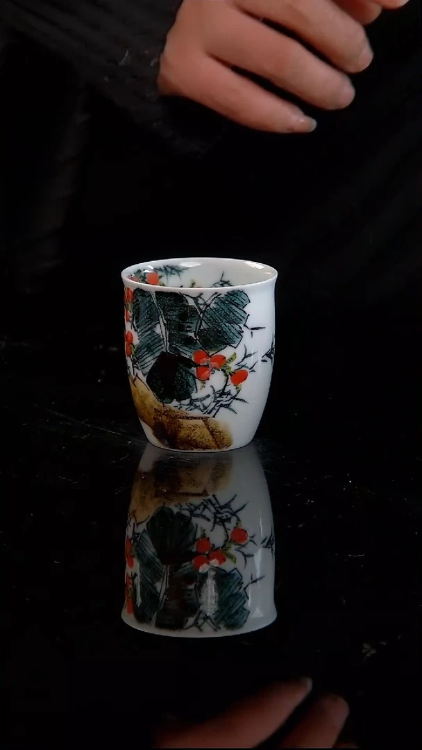 李华手绘釉中五彩竹石芭蕉闻香杯