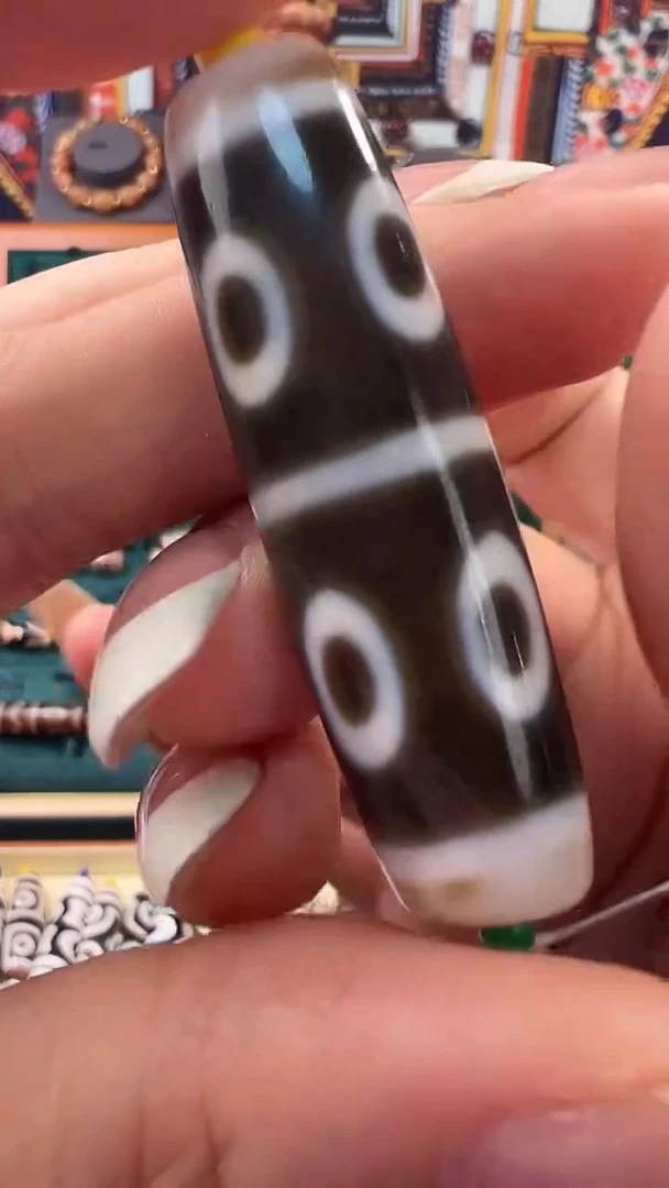 玛瑙/玉髓（覆膜）颈饰未镶嵌69.（微瑕）