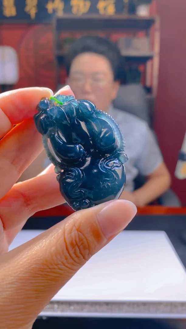 定制翡翠未镶嵌LL翡翠毛货GYH-47