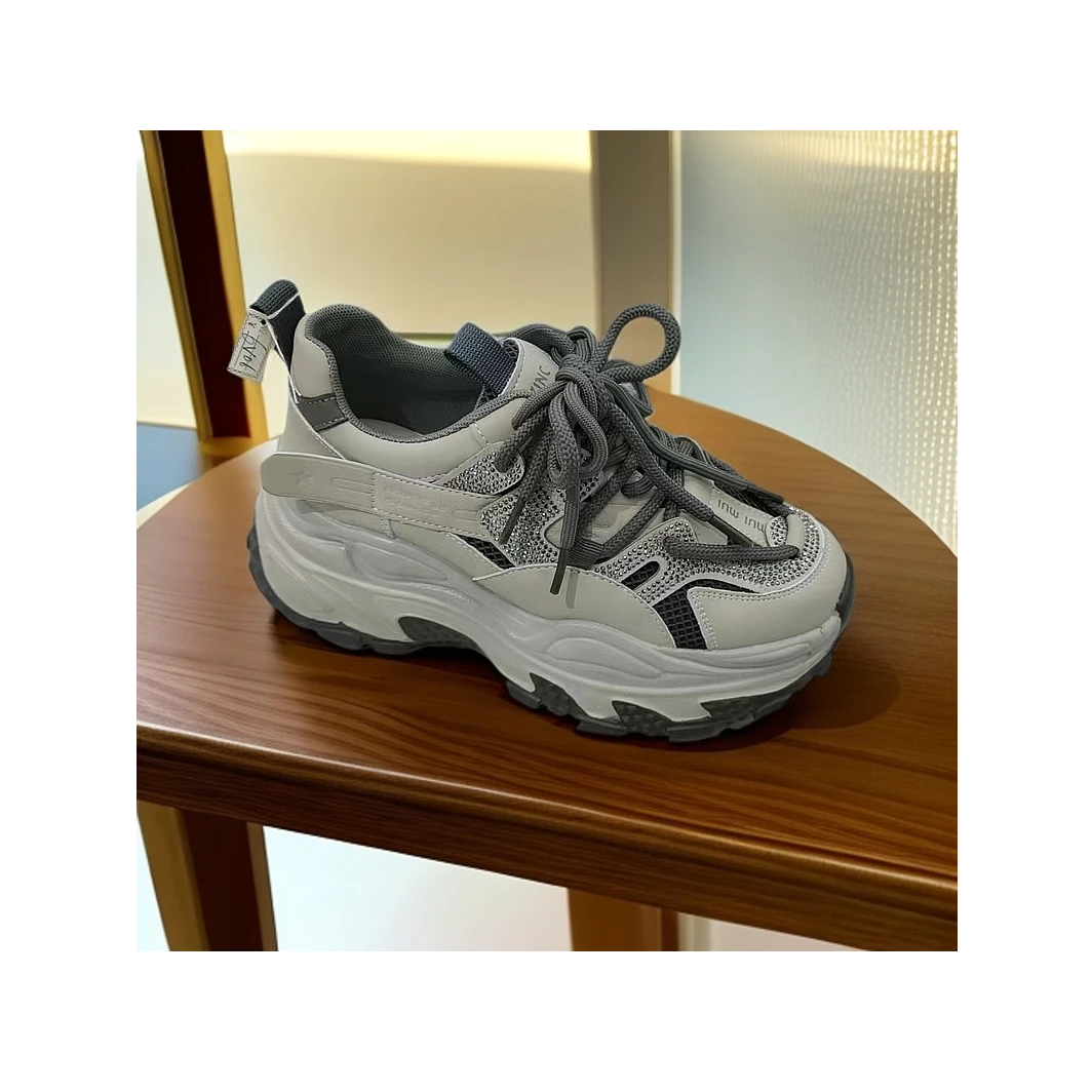 春季女士时尚休闲鞋网面厚底增高圆头真皮平底百搭舒适透气浅口