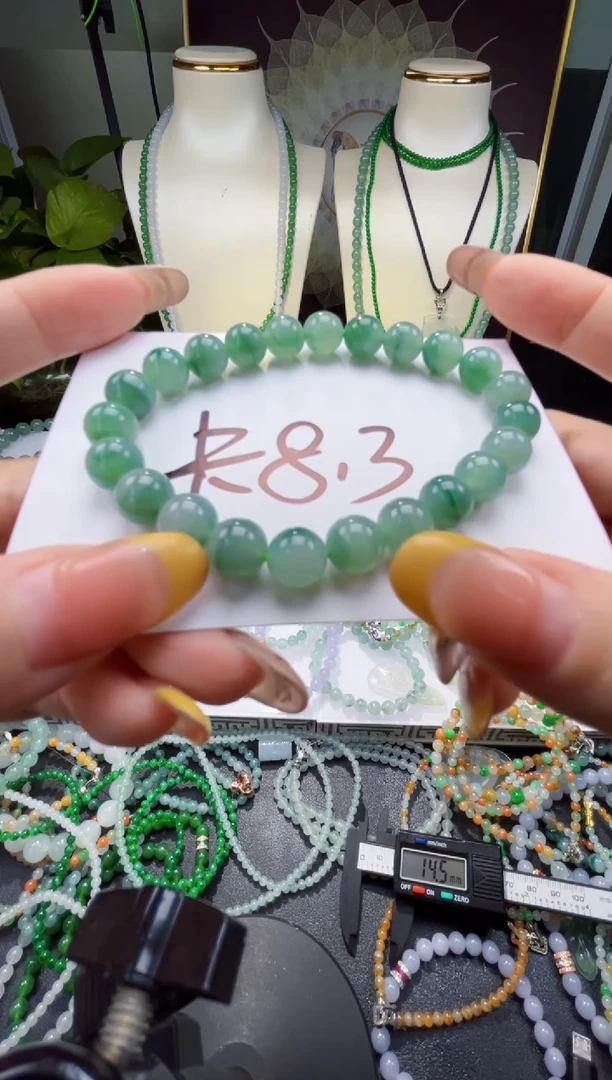 定制翡翠未镶嵌缅甸天然翡翠A货