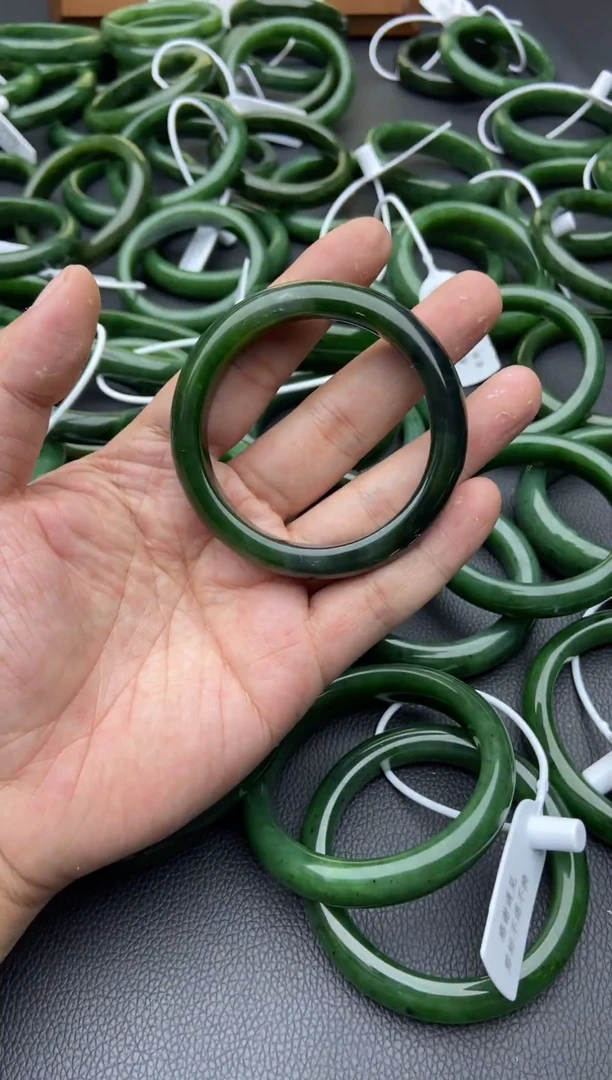 未镶嵌手镯和田玉（碧玉）53-55.5