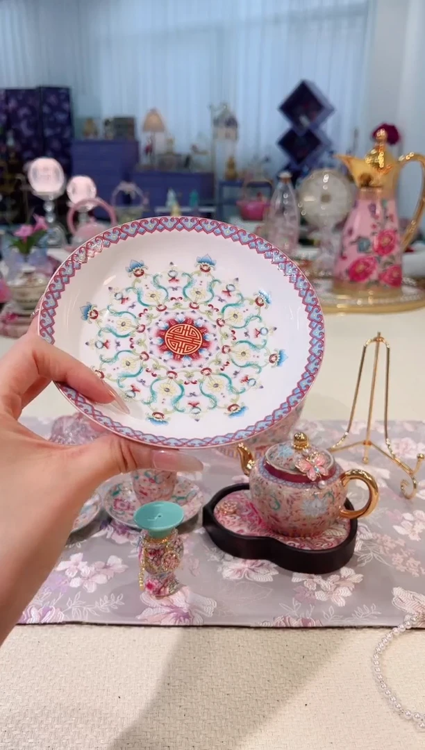 花开盛世---壶承--如图