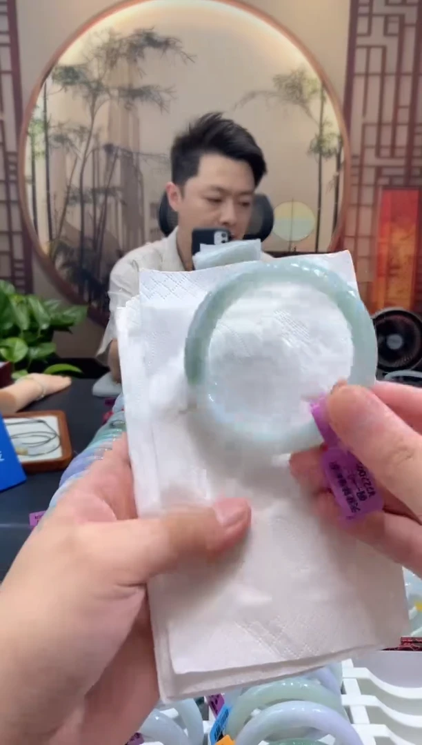 未镶嵌手镯翡翠000071119