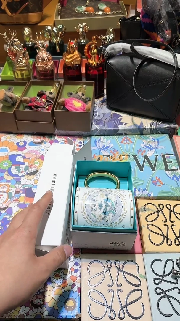 【闪购商品】瓷片换类目孤品单品一件不留biu哩