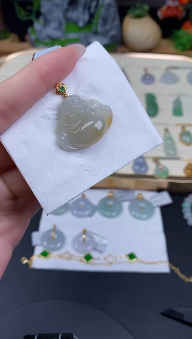 吊坠(不含链)18K金镶嵌翡翠佛公18K金扣镶嵌@@CMT