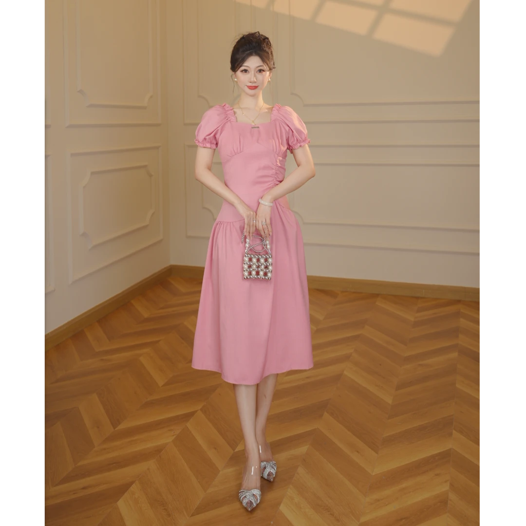 【张小小】方领连衣裙女装法式泡泡袖夏季2025新款荷叶边收腰裙1586