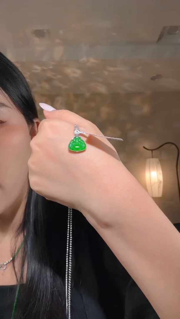 吊坠(不含链)未镶嵌翡翠佛公吊坠