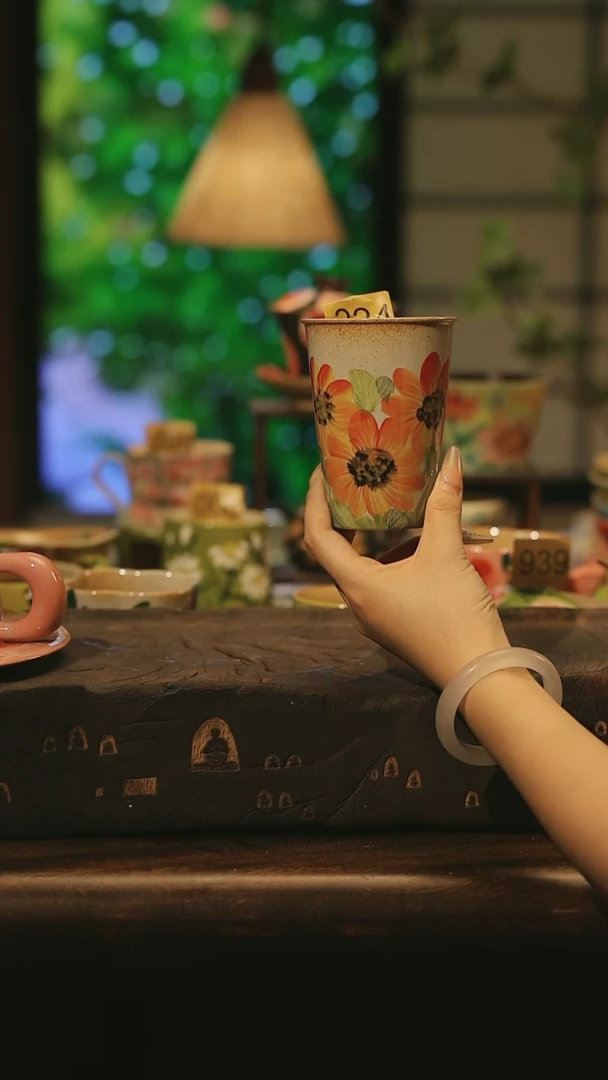 陶瓷景德镇高温手绘釉下彩设计师款式
