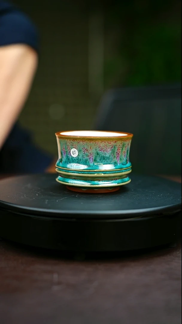 67#原矿钧瓷炉钧釉马蹄杯