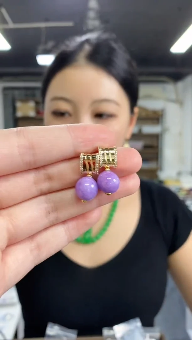 未镶嵌翡翠耳饰闪购链接   多样性发其一颜色微差