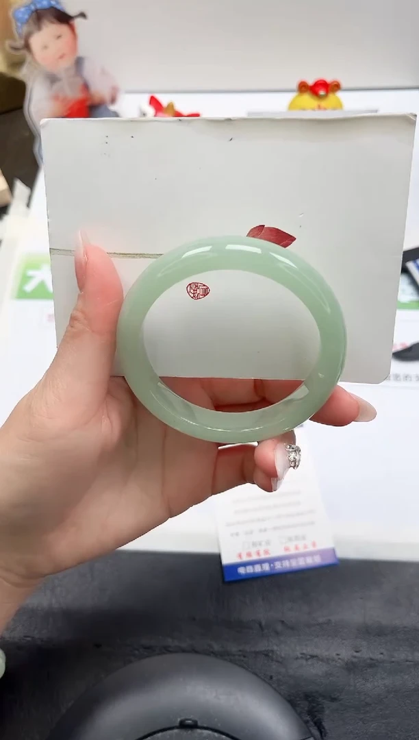 【闪购商品】石英质玉手镯未镶嵌207-59.4