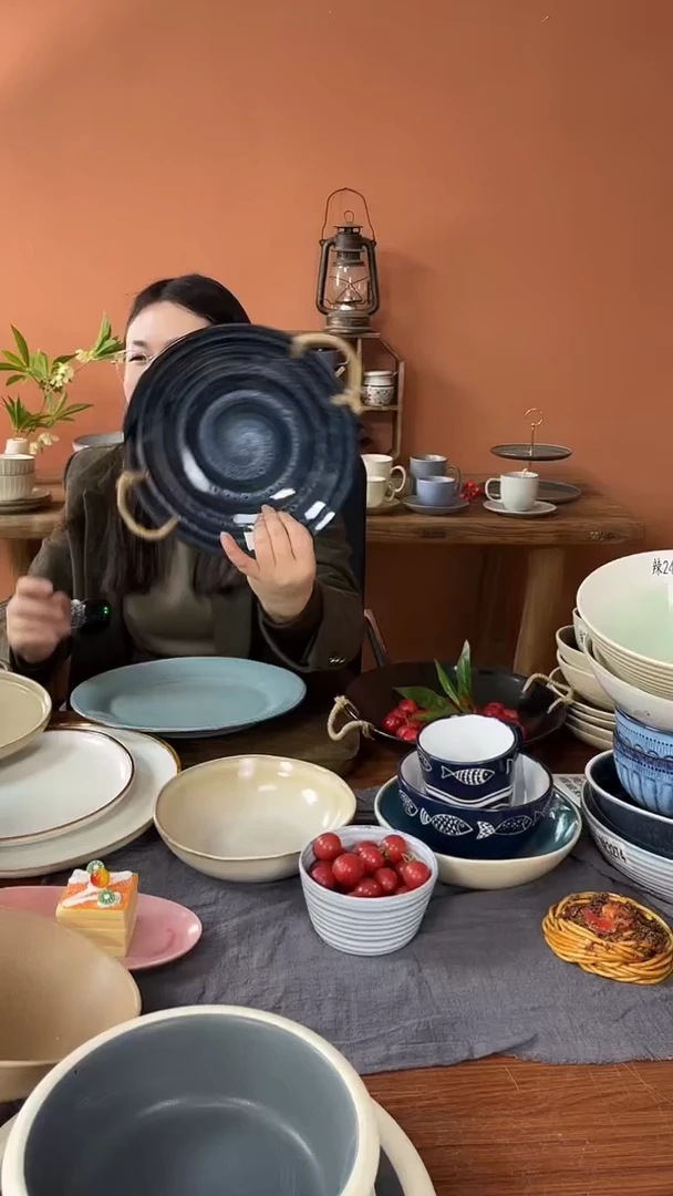 盘辣349  陶瓷双耳麻绳瑕疵一个