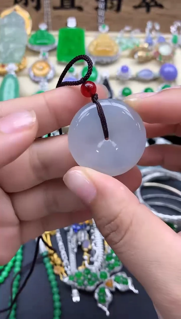 翡翠未镶嵌颈饰153-春日珠宝