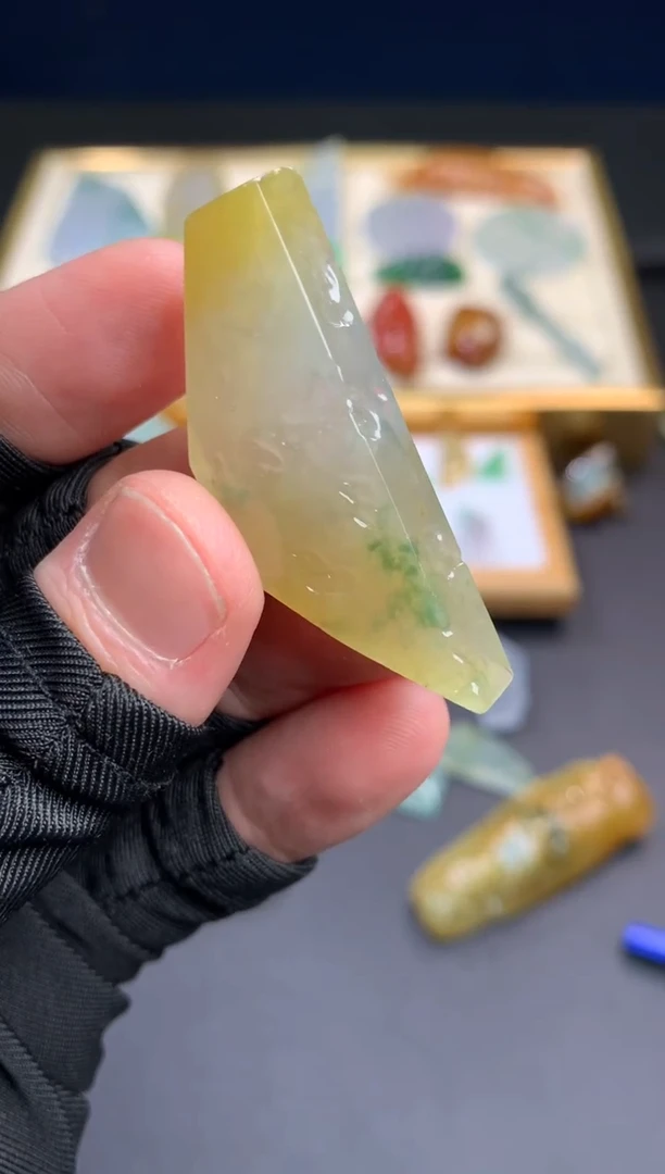 【闪购商品】定制翡翠未镶嵌