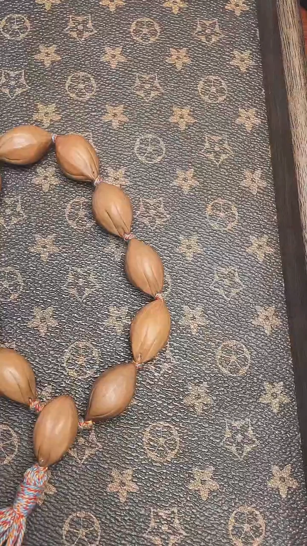 【闪购商品】橄榄核手串橄榄核素串