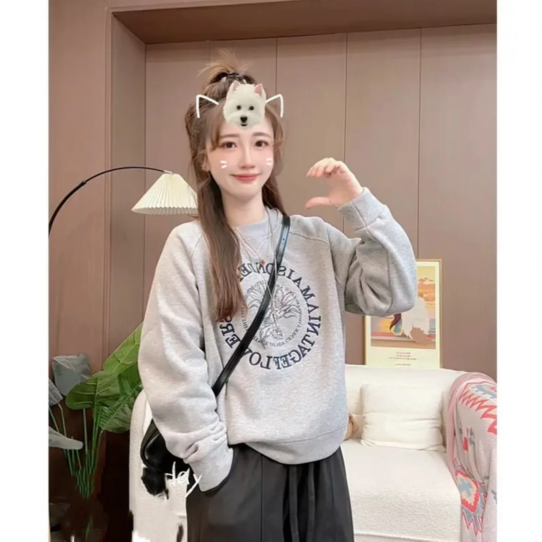 冬季新款加绒加厚百合花圆领常规款刺绣卫衣女