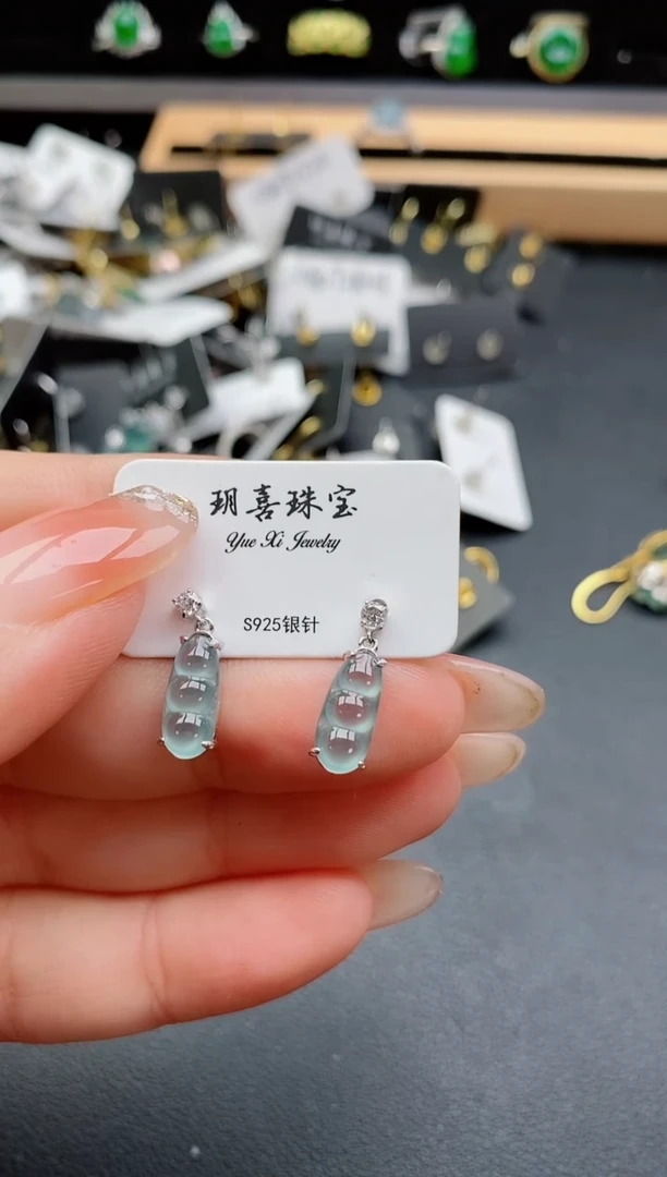 银S925镶嵌戒指翡翠1