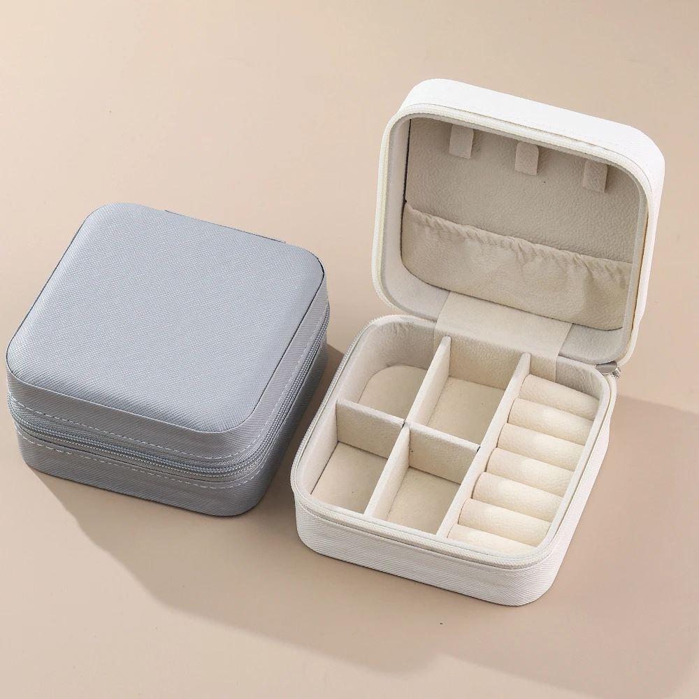 【举石珠宝】T0219-667-800个性饰品盒（一件/多样性发）