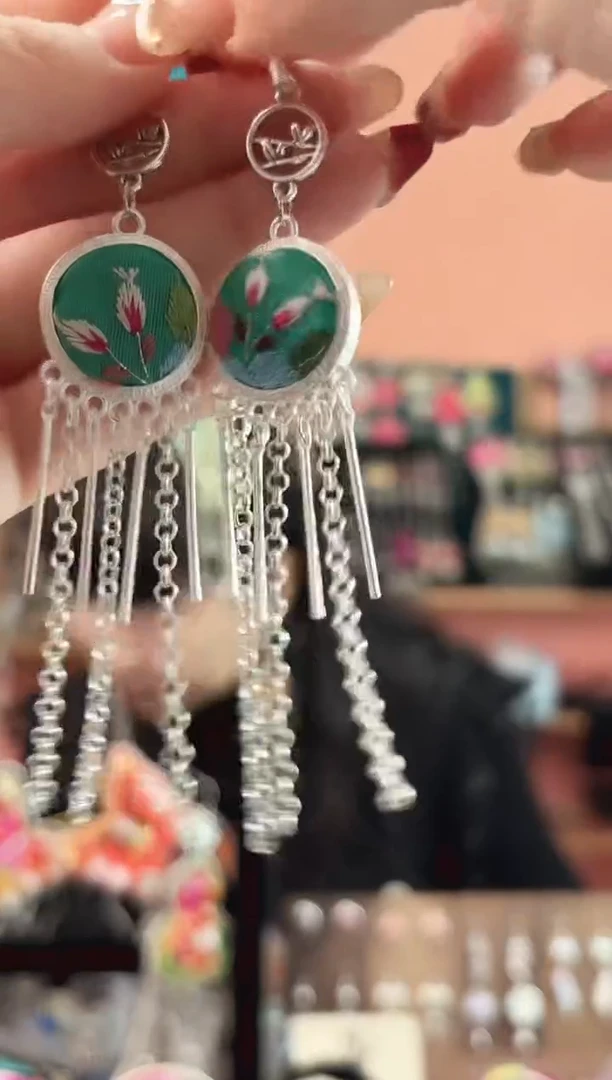 织绣艺枝独绣手工饰品57