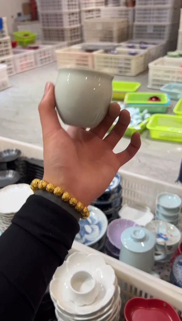 微瑕商品，介意勿拍 ②