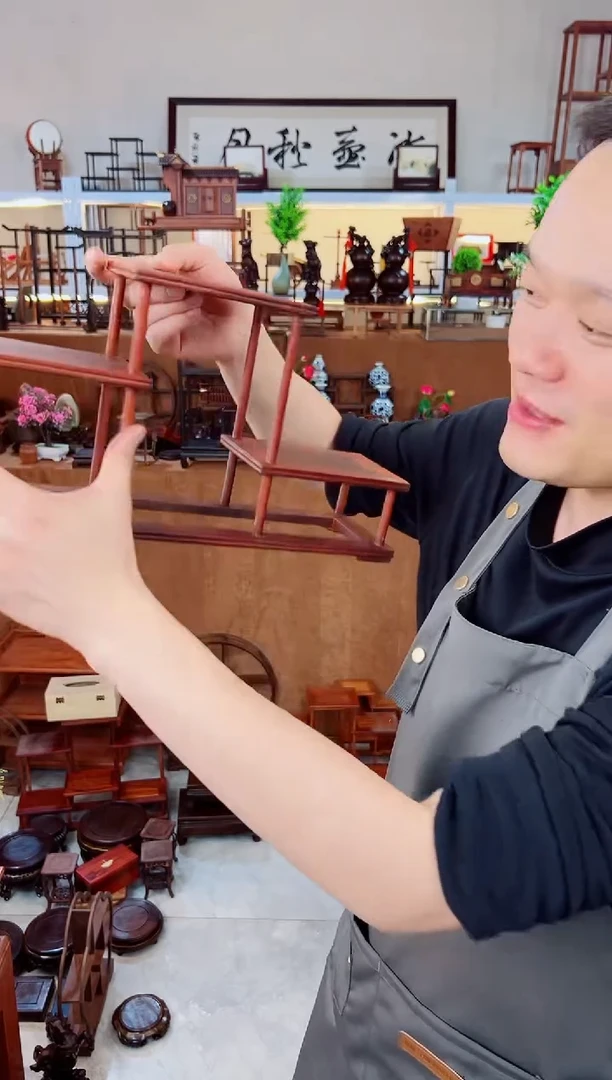 奥氏黄檀（白酸枝）红酸枝大号冠军台