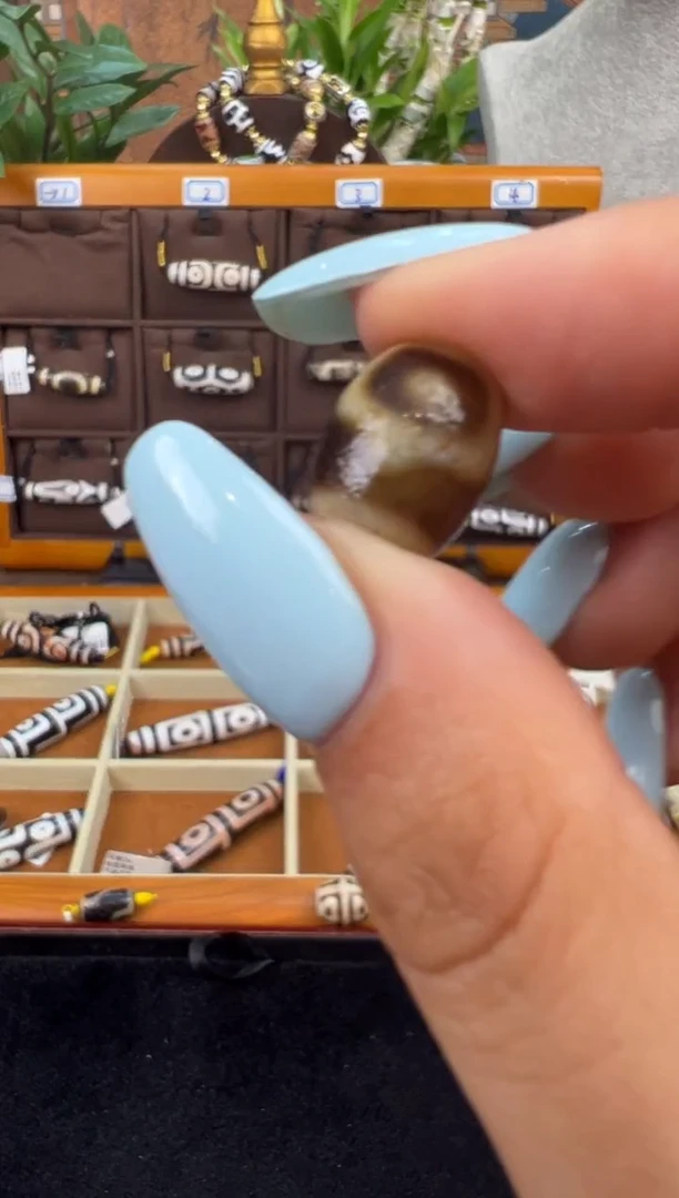 合金颈饰玛瑙/玉髓（覆膜）55.(微瑕)