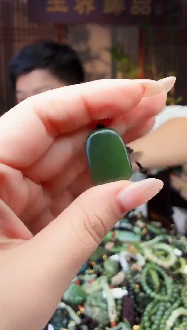 颈饰未镶嵌和田玉多样性发货拍一发一