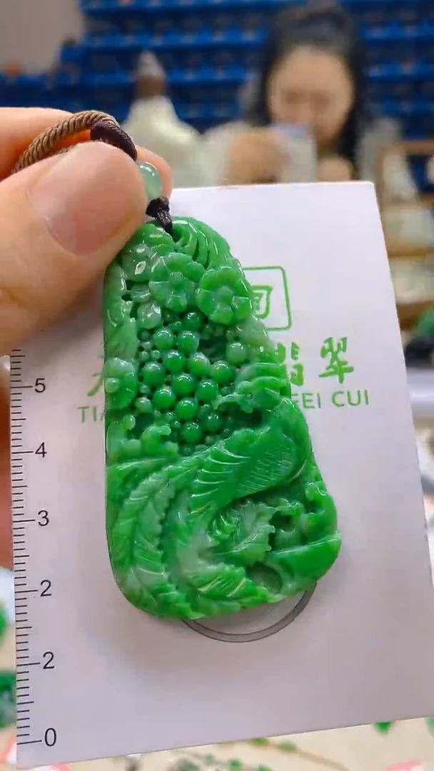 颈饰未镶嵌翡翠新号开播 全场乱卖