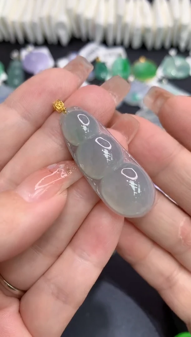 吊坠(不含链)18K金镶嵌翡翠111111111