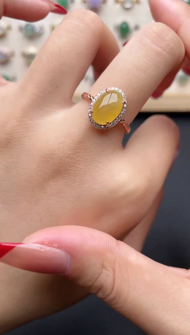 【闪购商品】翡翠戒指银S925镶嵌一物一证一礼盒