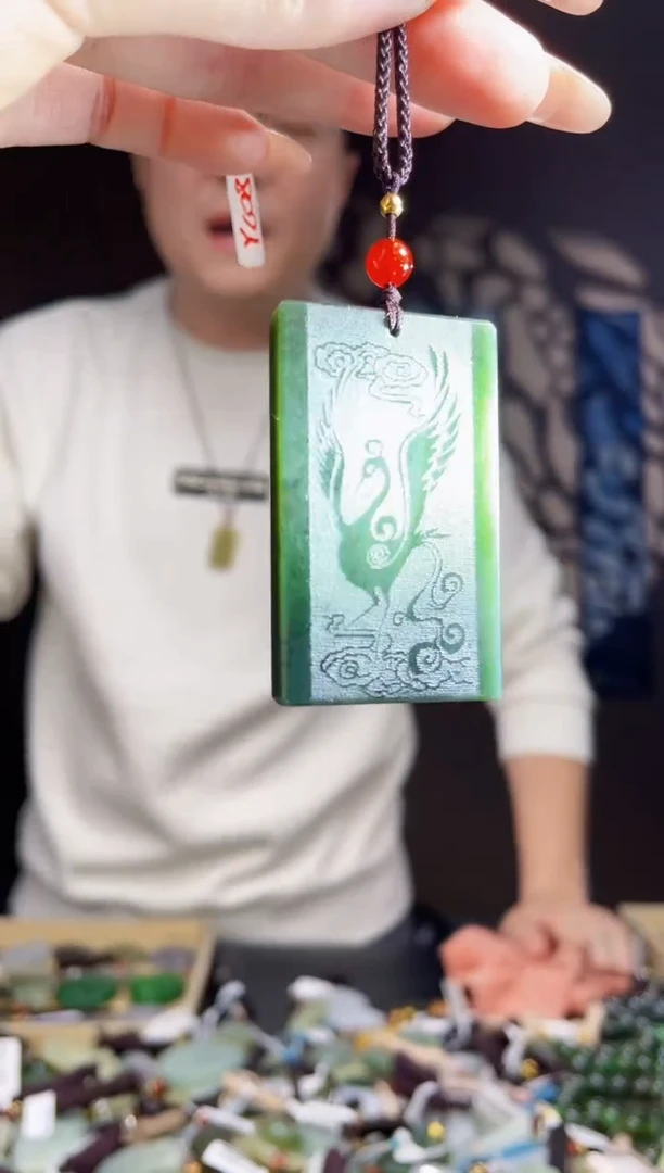 【闪购商品】和田玉颈饰未镶嵌拍一发一