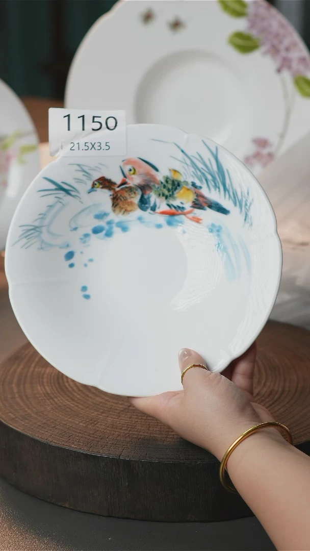 盘手绘釉下彩陶瓷餐具1150