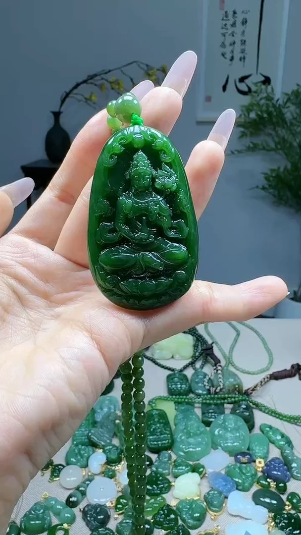 未镶嵌和田玉挂件1