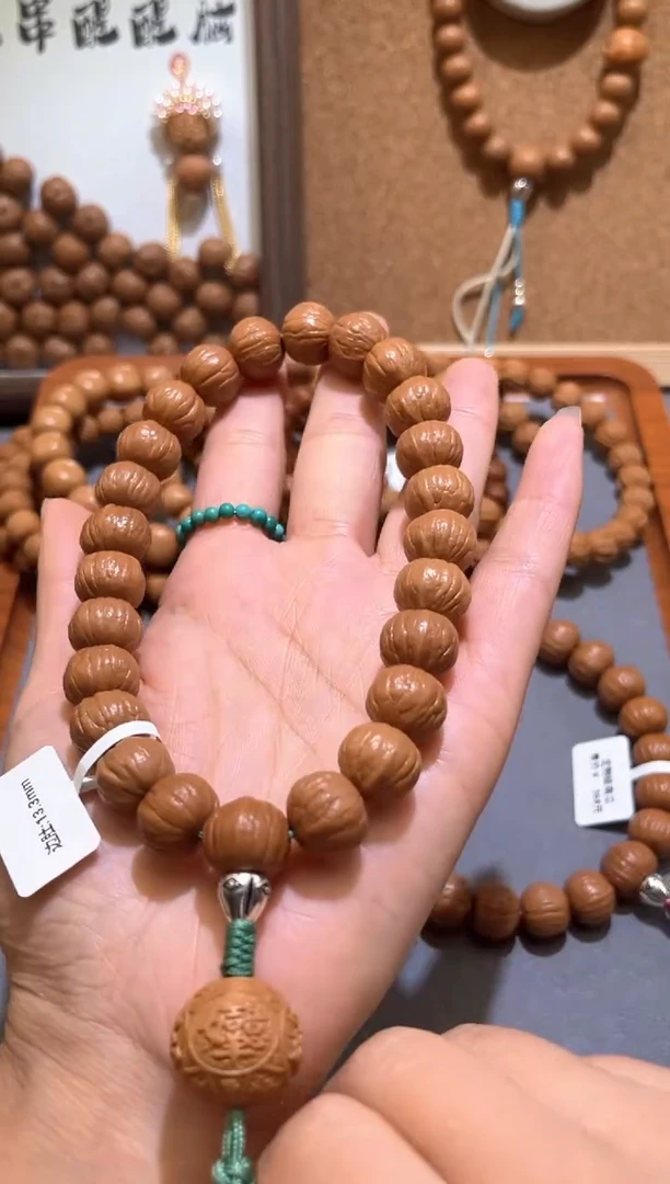 猴头核桃吊坠精品南瓜手持24颗