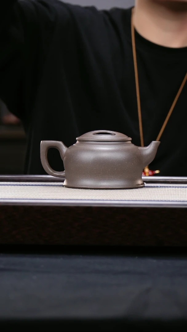 【闪购商品】紫砂茶壶大水潭天青 牛盖金钟