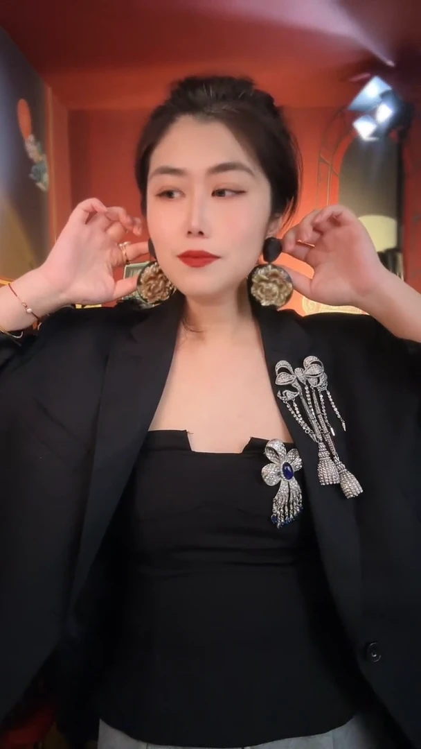 合金无合金无复古百搭黑金色花朵耳夹