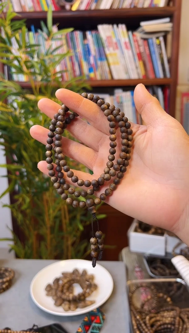 【闪购商品】沉香手串棋楠圆珠多圈手串