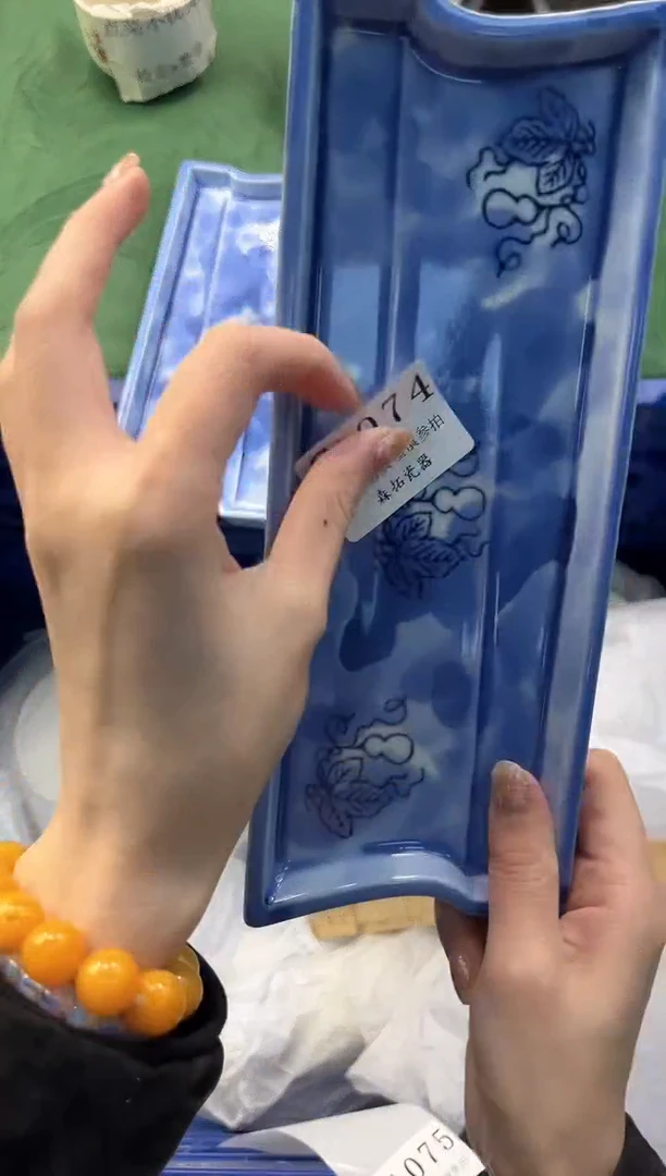 【闪购商品】瓷片         G1074