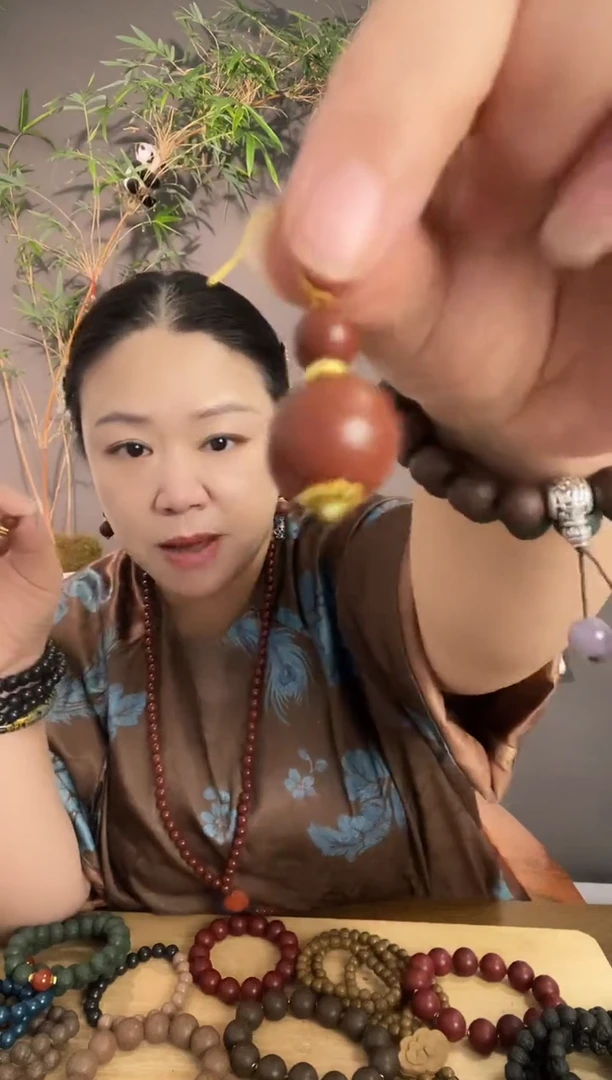 泥塑芳华香方的耳坠一对