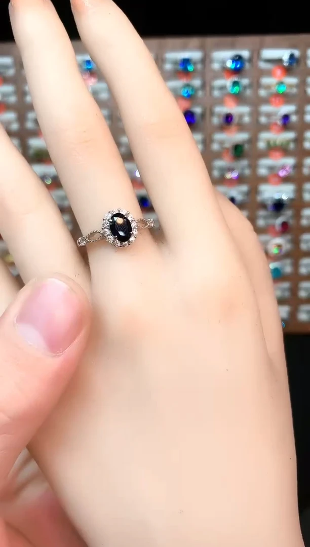 戒指蓝宝石银S925镶嵌....