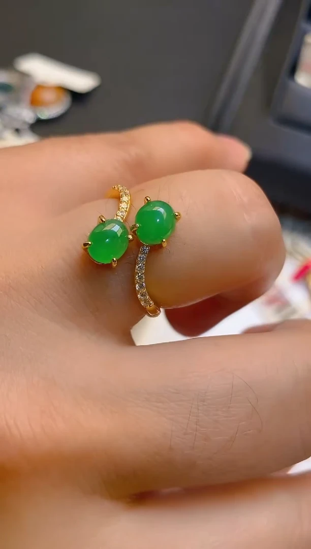 【闪购商品】翡翠耳饰银S925镶嵌天然A货翡翠1