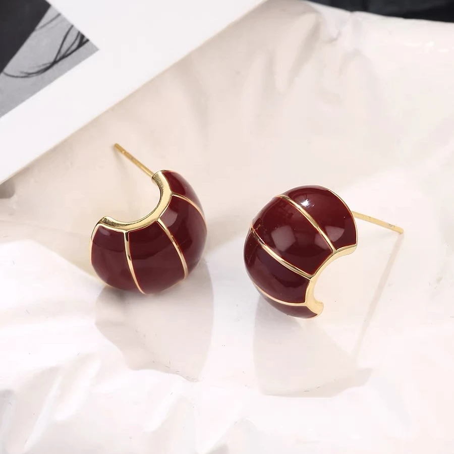 铜合金耳饰 复古红色滴油c形耳环2025新款设计感法式耳钉B408