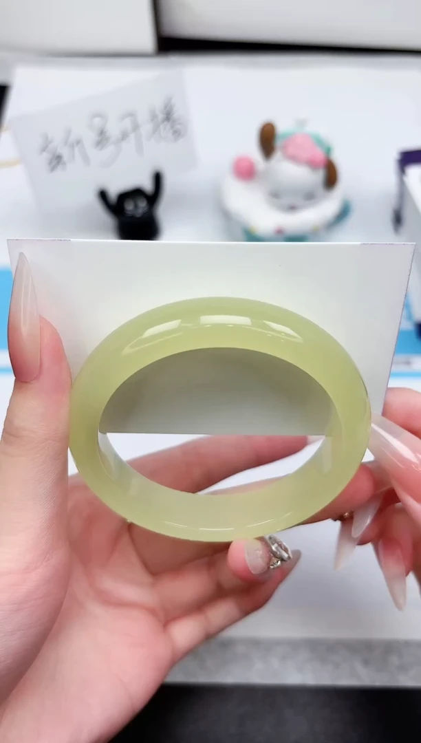 石英质玉手镯未镶嵌322-57.3