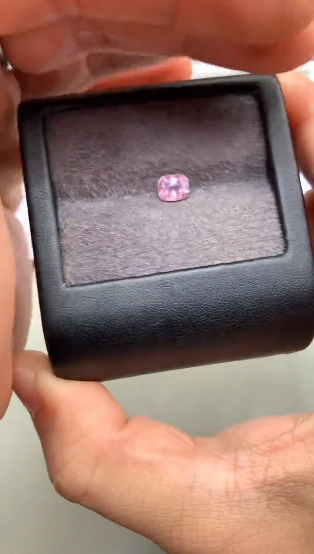 【闪购商品】定制尖晶石裸石未镶嵌枕型 粉色调尖晶石 1.23ct