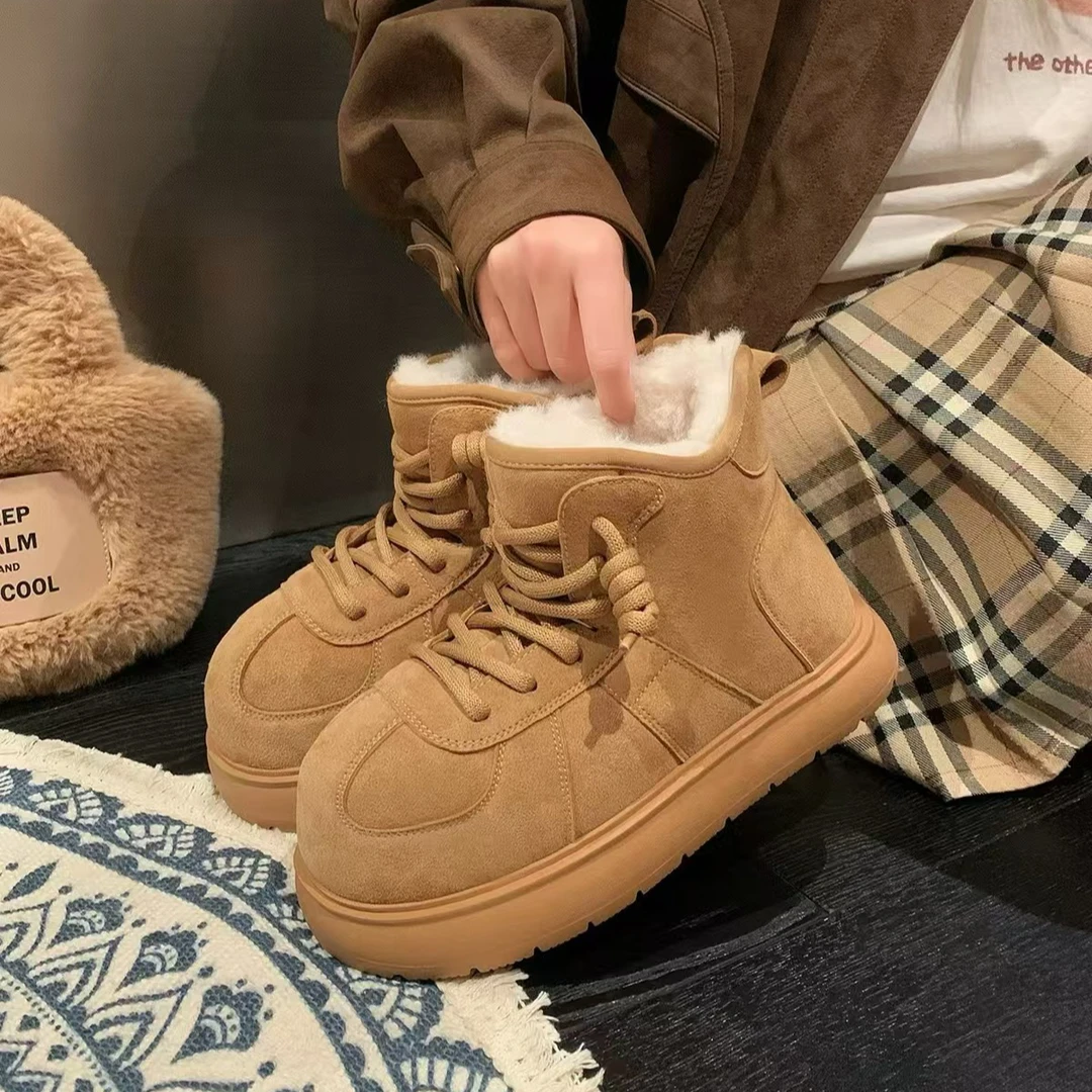 【春哥】可爱小黄豚~雪地靴女加厚休闲短靴防水防滑面包棉鞋